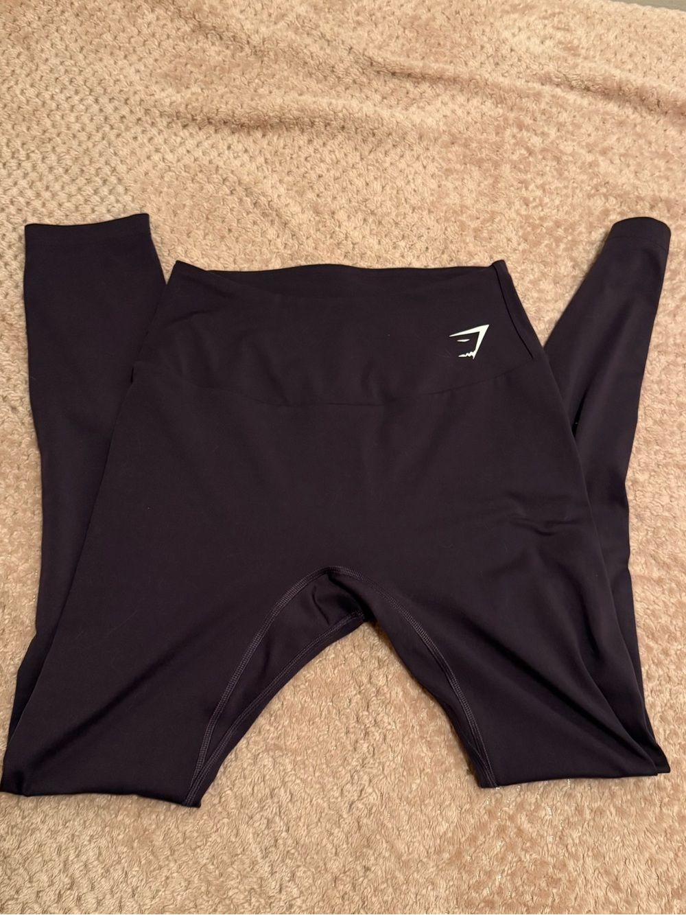 Gymshark High-Waist Purple Leggings size M